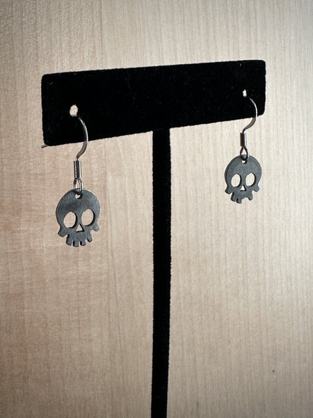 Skully Titanium Earring set